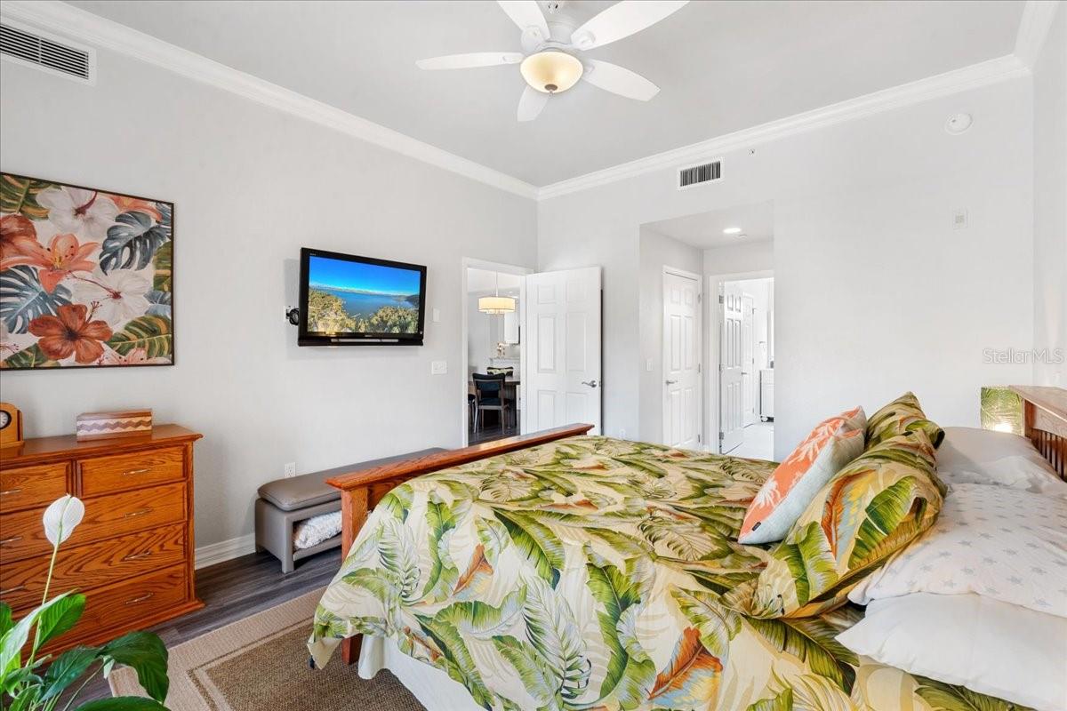 VILLAS AT REUNION SQUARE CONDO PH 3 - Residential