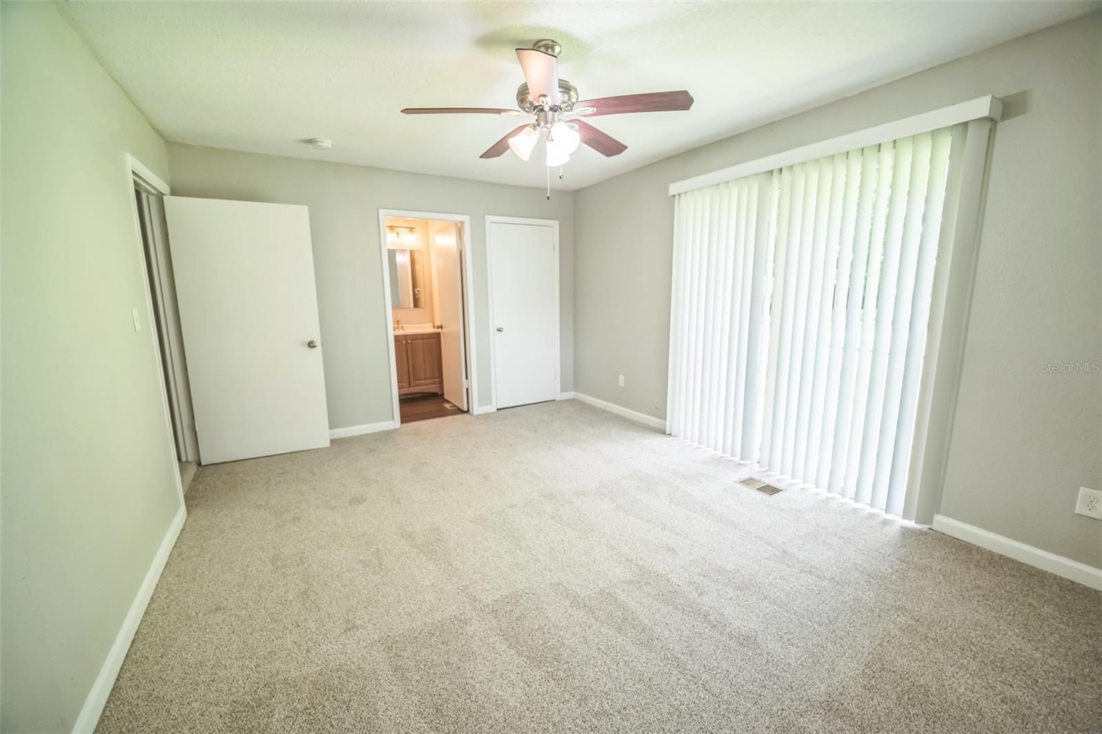 GREENFIELD MANOR - Residential