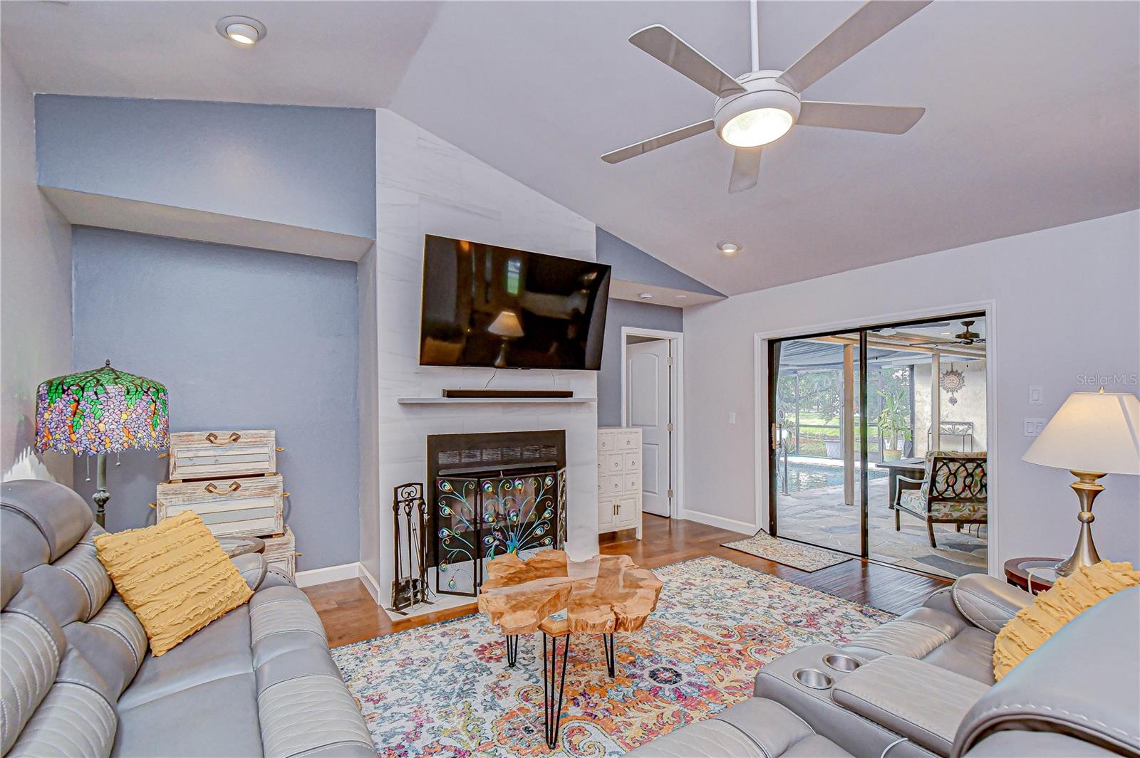 EAST LAKE WOODLANDS - Residential