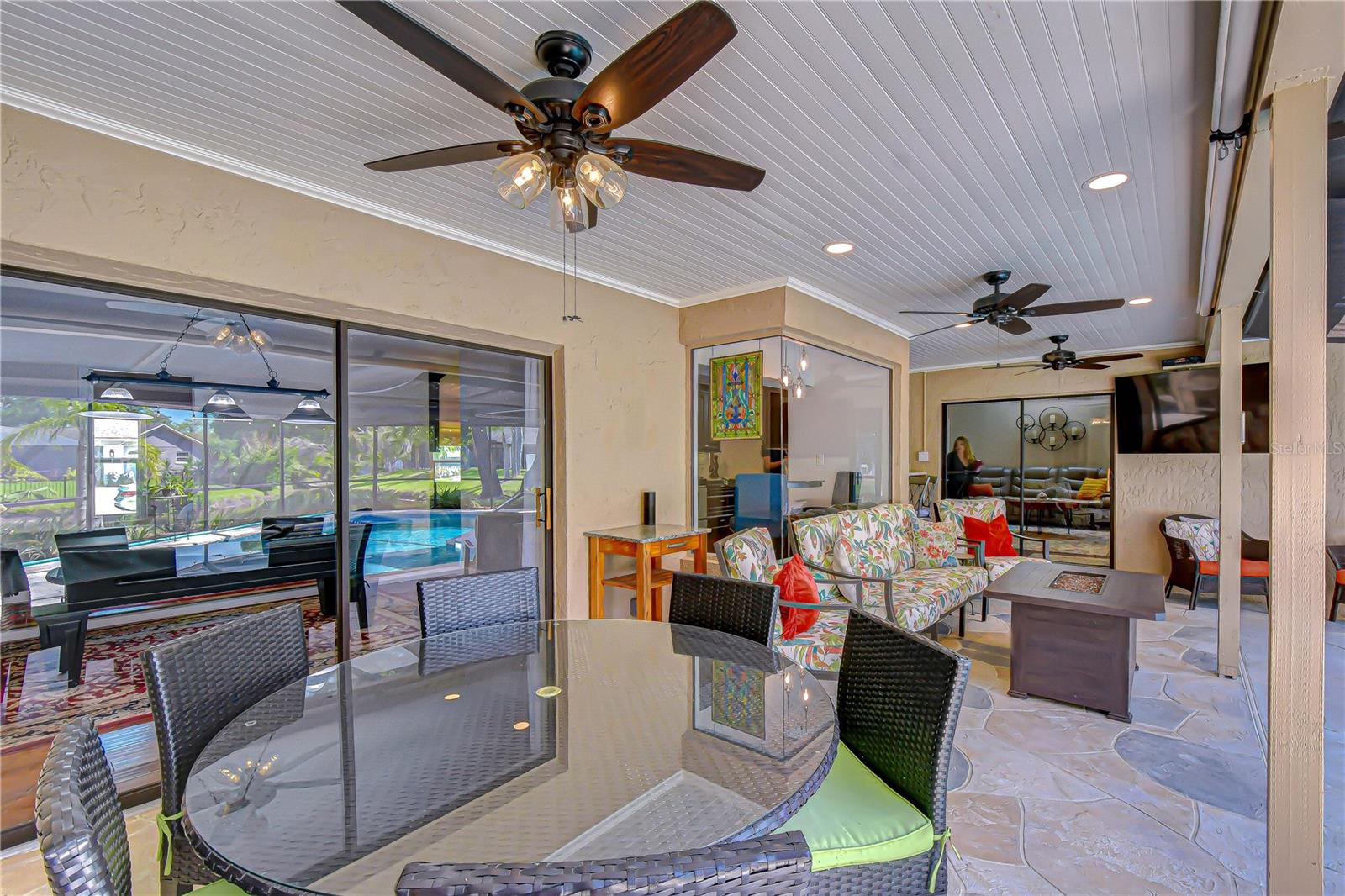 EAST LAKE WOODLANDS - Residential