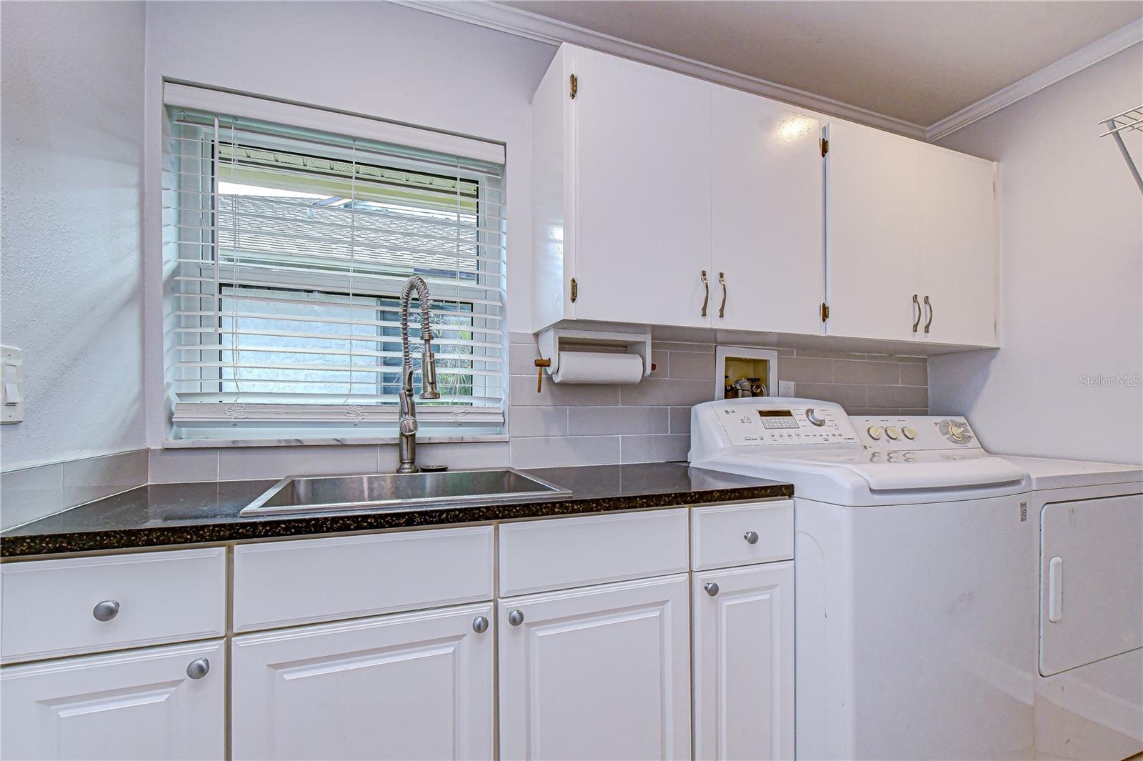 EAST LAKE WOODLANDS - Residential