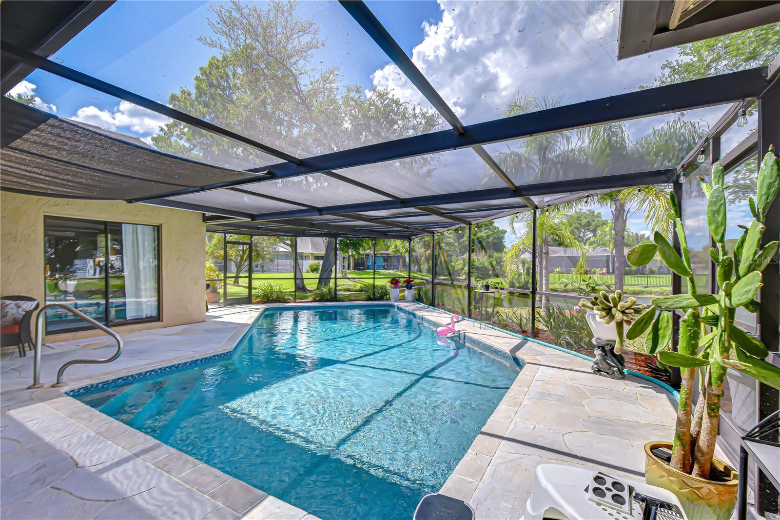 EAST LAKE WOODLANDS - Residential