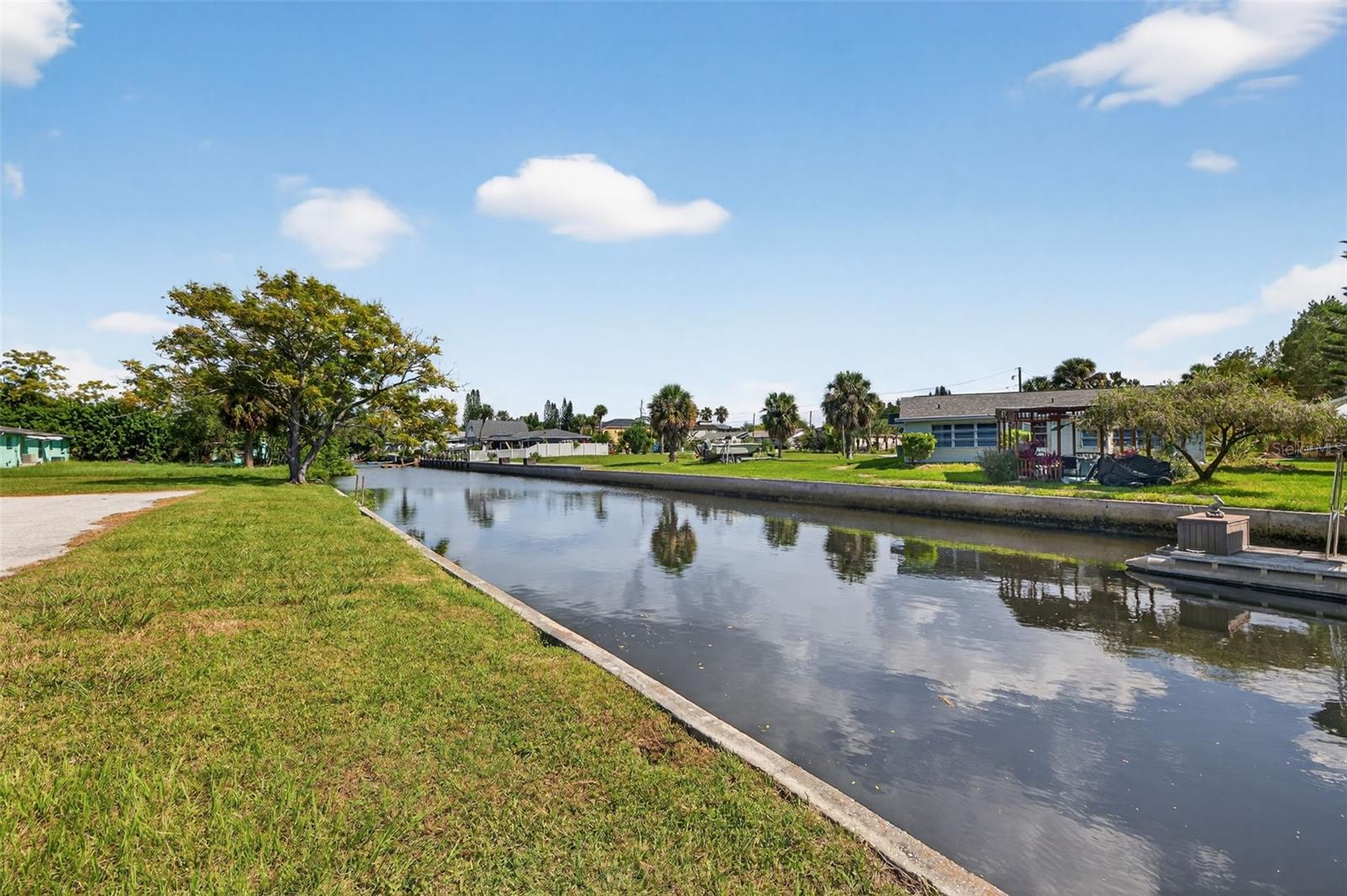 SUNSET ESTATES REP - Residential Lease