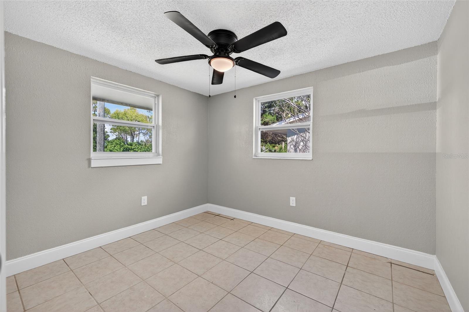 SUNSET ESTATES REP - Residential Lease