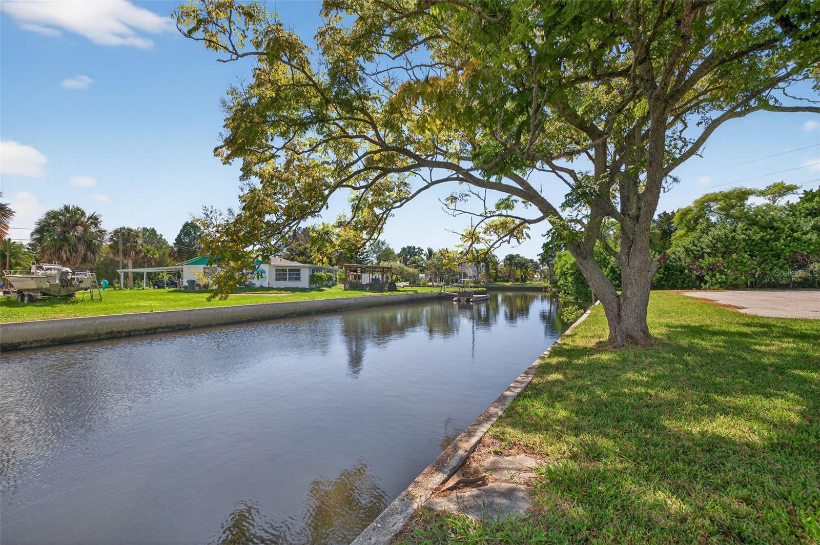 SUNSET ESTATES REP - Residential Lease