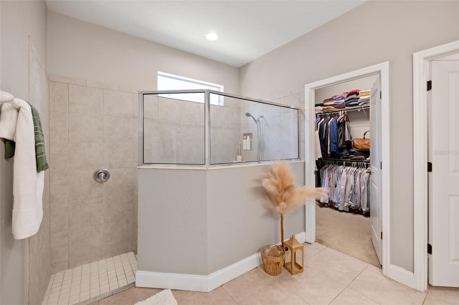 SEVEN OAKS PRCL C-1A & C-1B - Residential