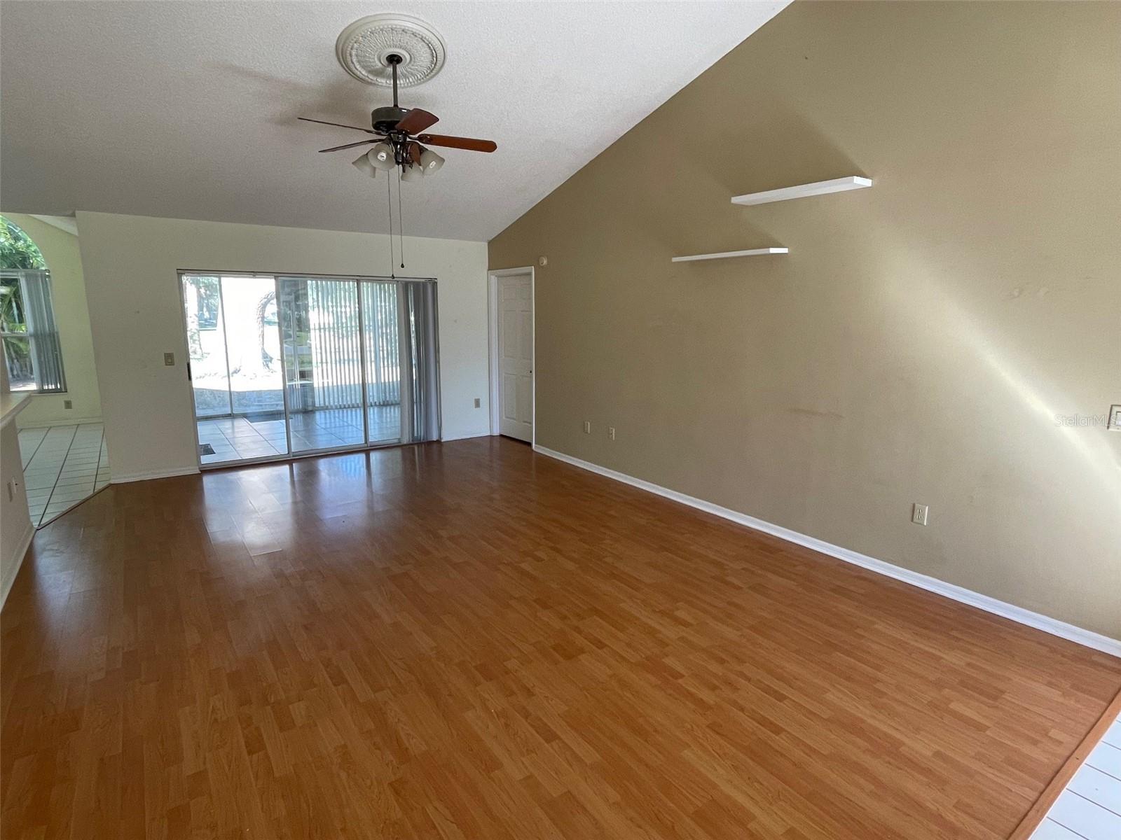 BRIARWOOD UNITS 1&2 - Residential