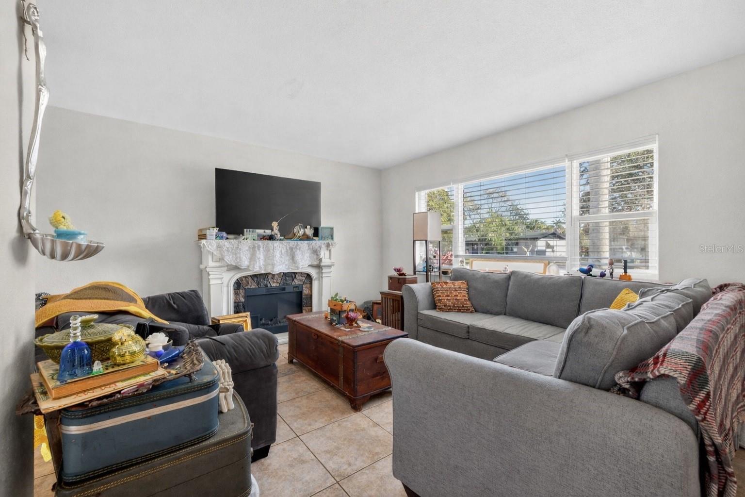 15536 BRISTOL CIRCLE E