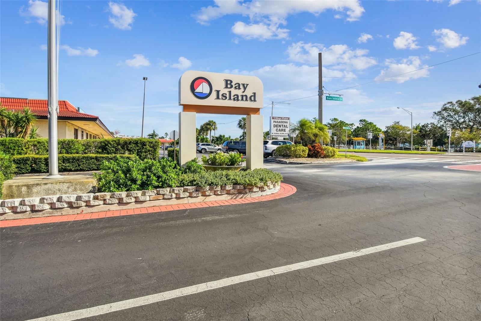 BAY ISLAND GROUP 15 - Residential