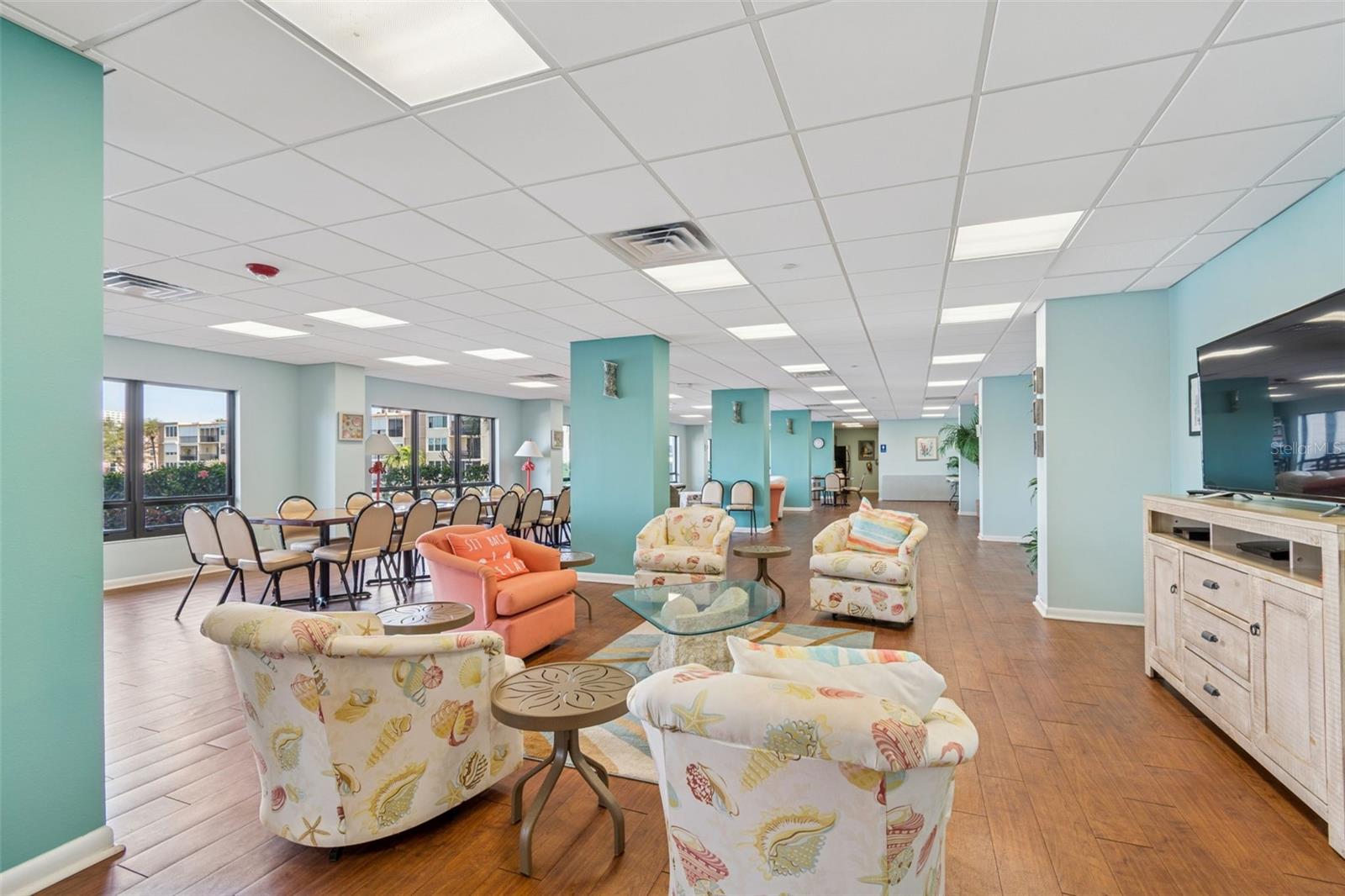 BAY ISLAND GROUP 15 - Residential