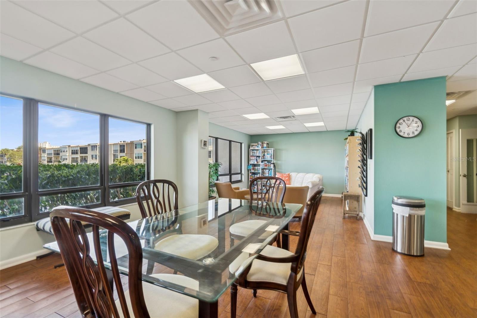 BAY ISLAND GROUP 15 - Residential