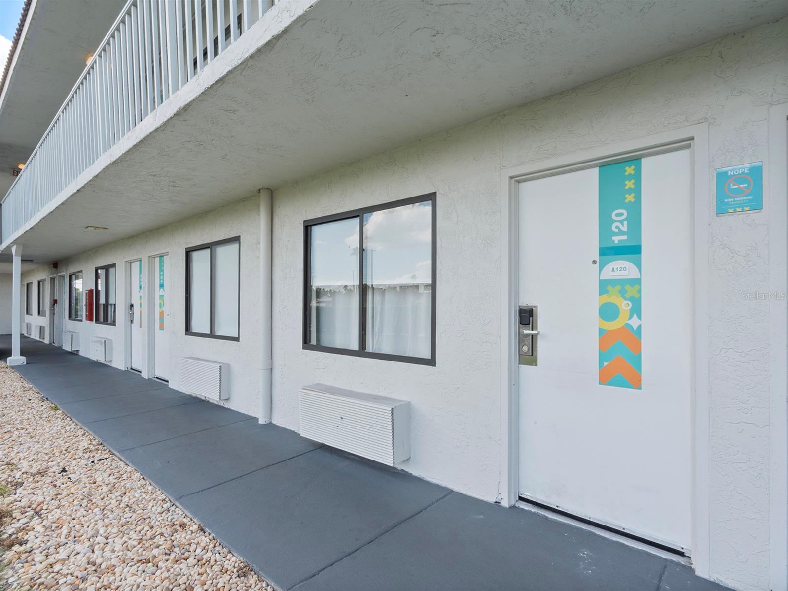 GREENPOINT ESSENTIAL HOTEL CONDO - Residential