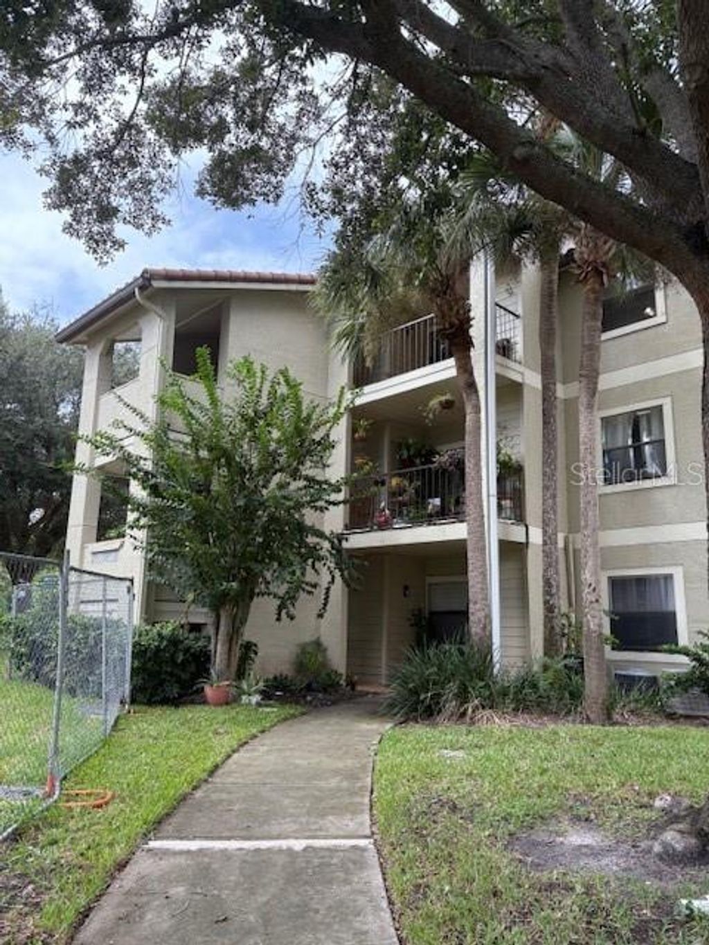 Photo of 3020 Parkway Boulevard #302, Kissimmee, FL 34747 (MLS # S5136902)
