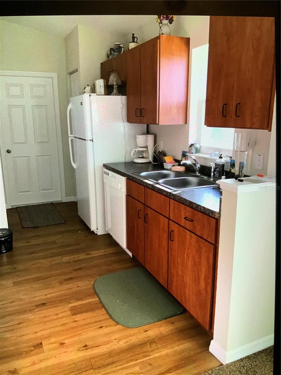 4 JUNIPER TRAIL PASS PASS