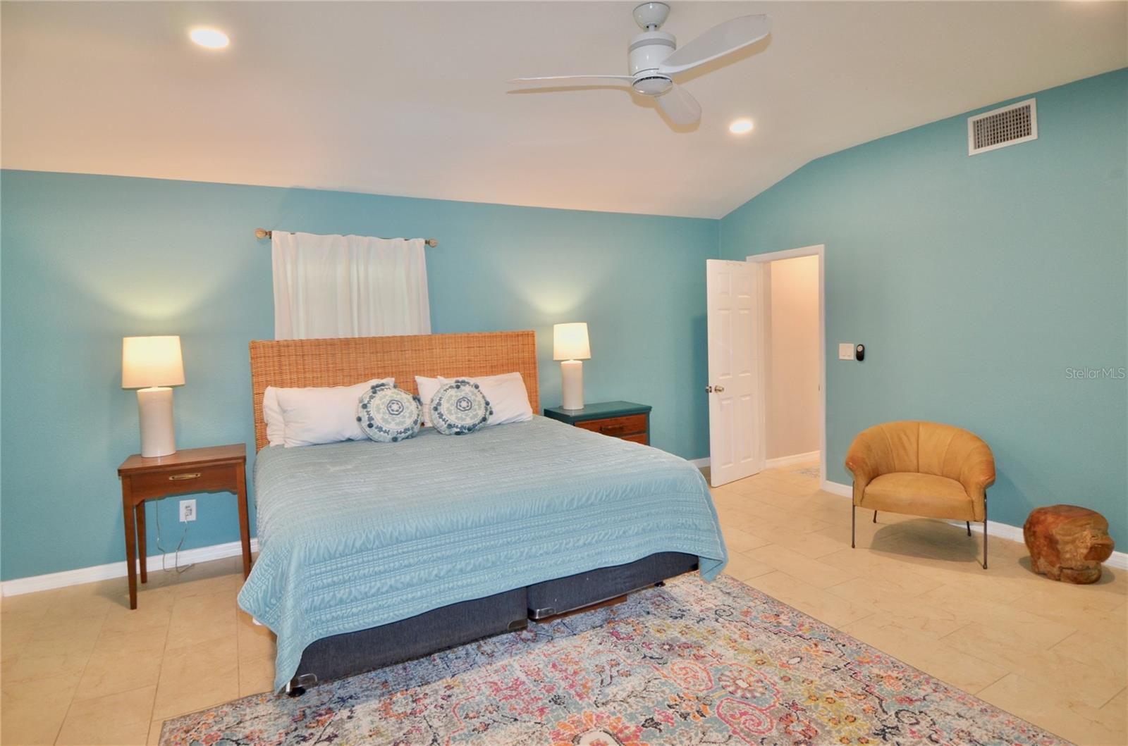 BAY POINT CORR OF - Residential Income