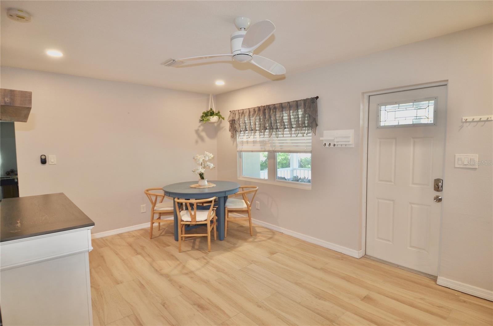 BAY POINT CORR OF - Residential Income