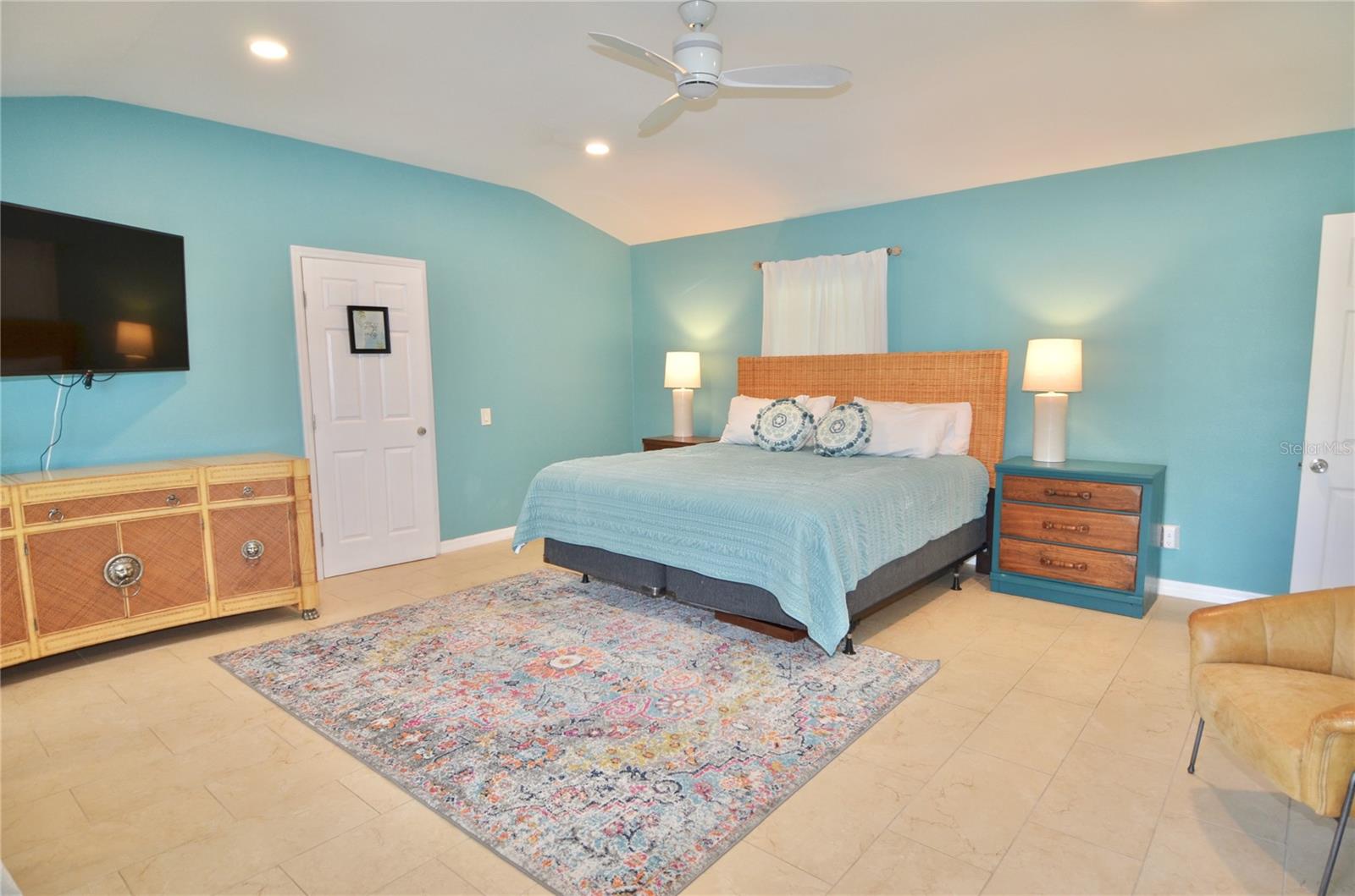 BAY POINT CORR OF - Residential Income