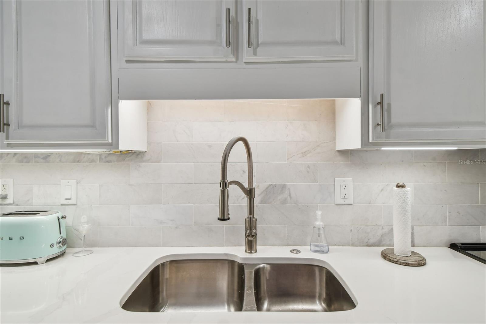 TARPON WOODS CONDO - Residential