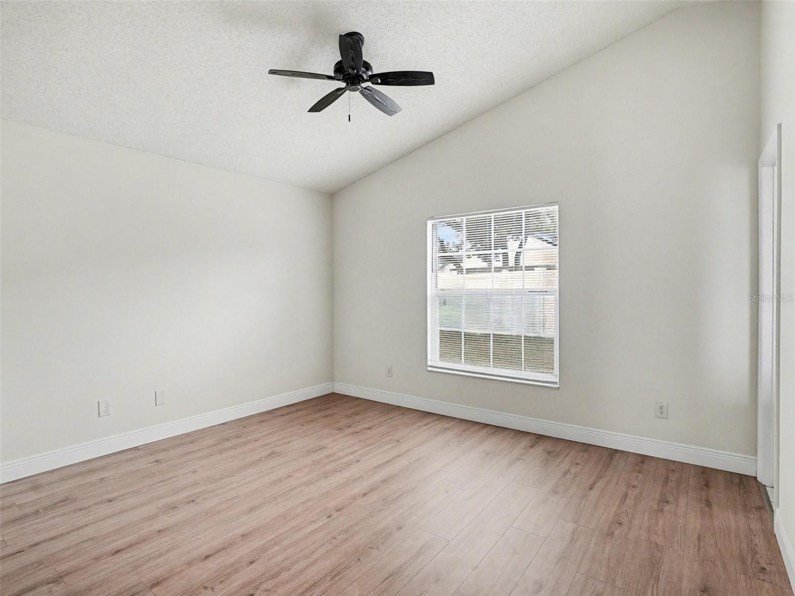 MEADOWS AT BOGGY CREEK - Residential