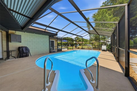 Tiny photo for 103 Ridgecrest Drive, Eustis, FL 32726 (MLS # O6418605)