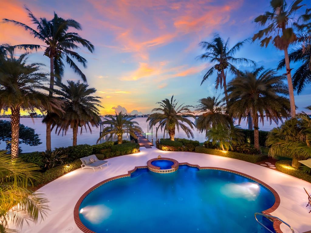 SUNSET HARBOR - Residential