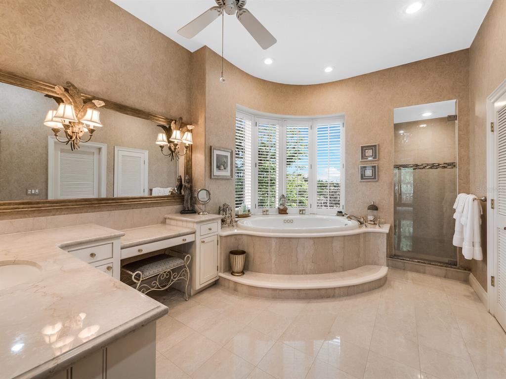 SUNSET HARBOR - Residential