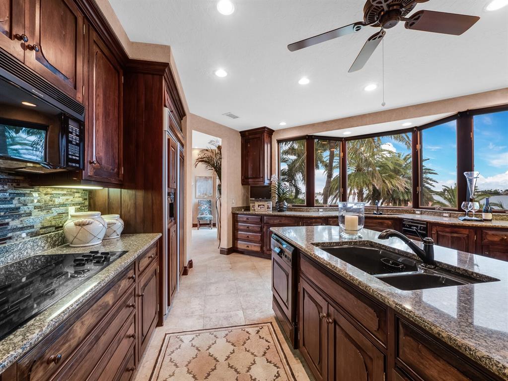 SUNSET HARBOR - Residential