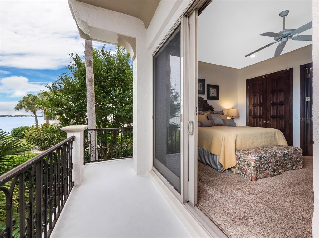 SUNSET HARBOR - Residential