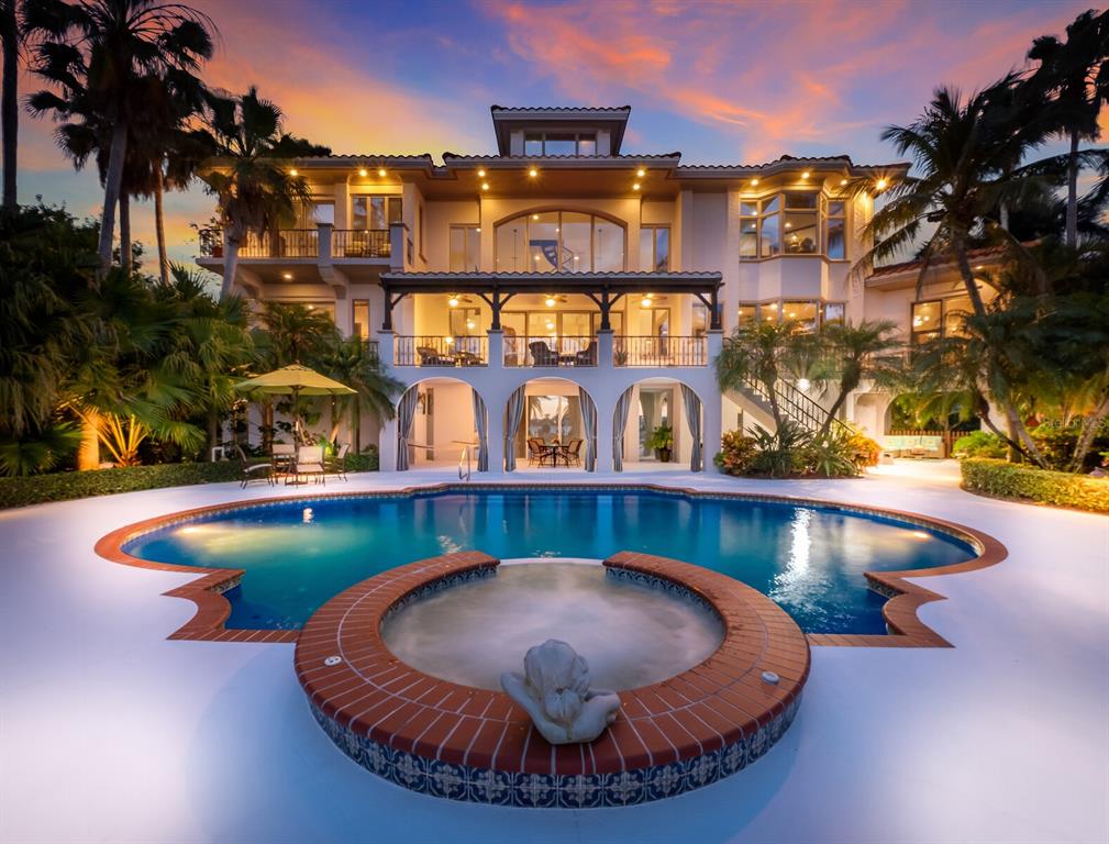 SUNSET HARBOR - Residential