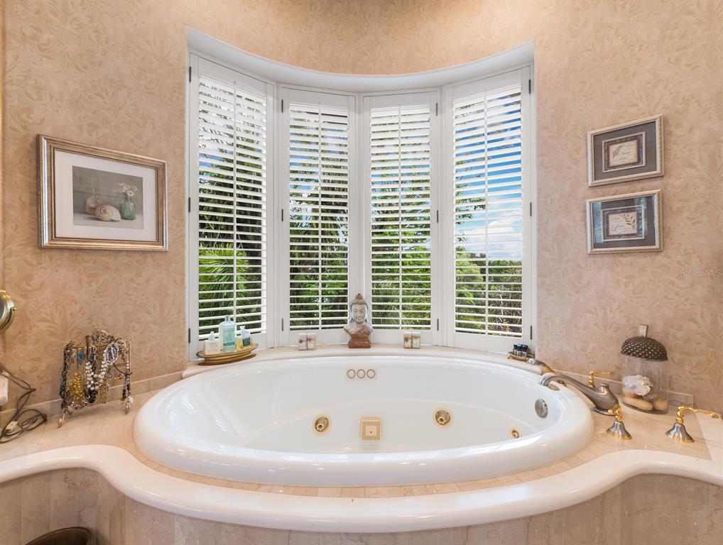 SUNSET HARBOR - Residential