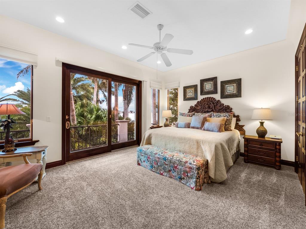 SUNSET HARBOR - Residential