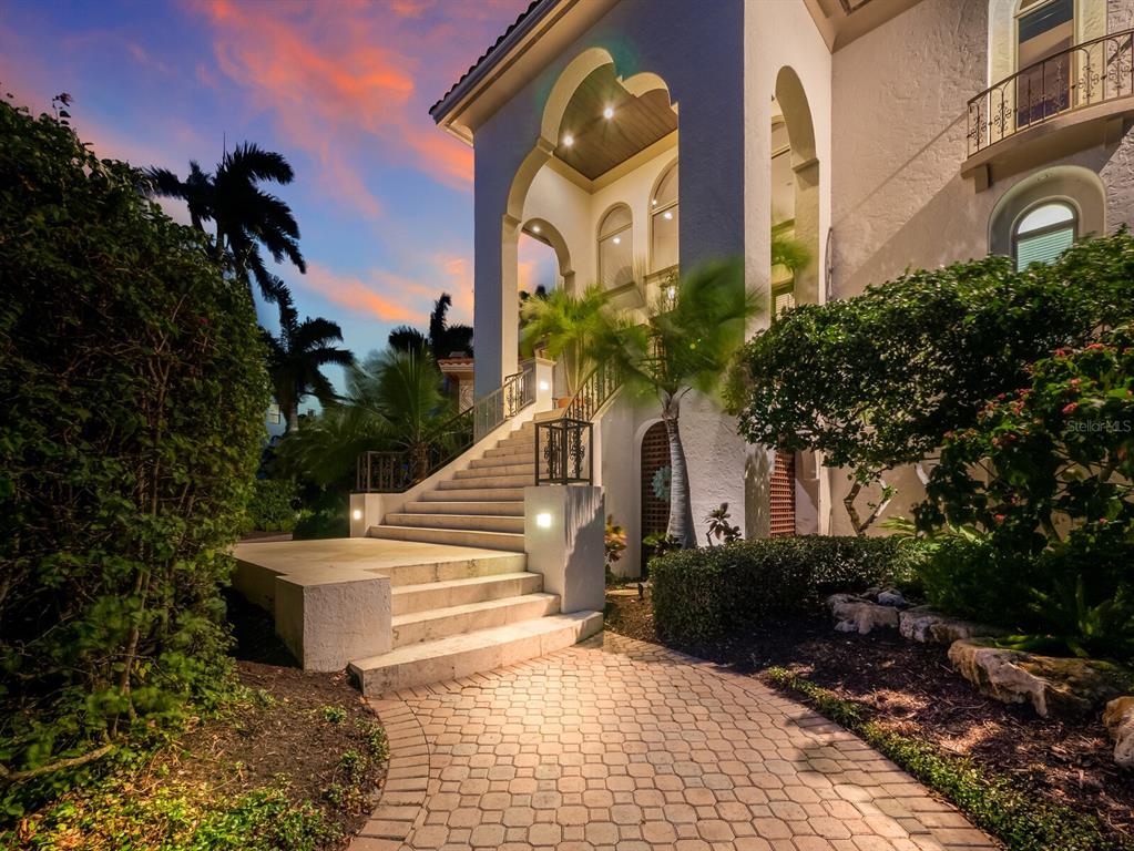 SUNSET HARBOR - Residential