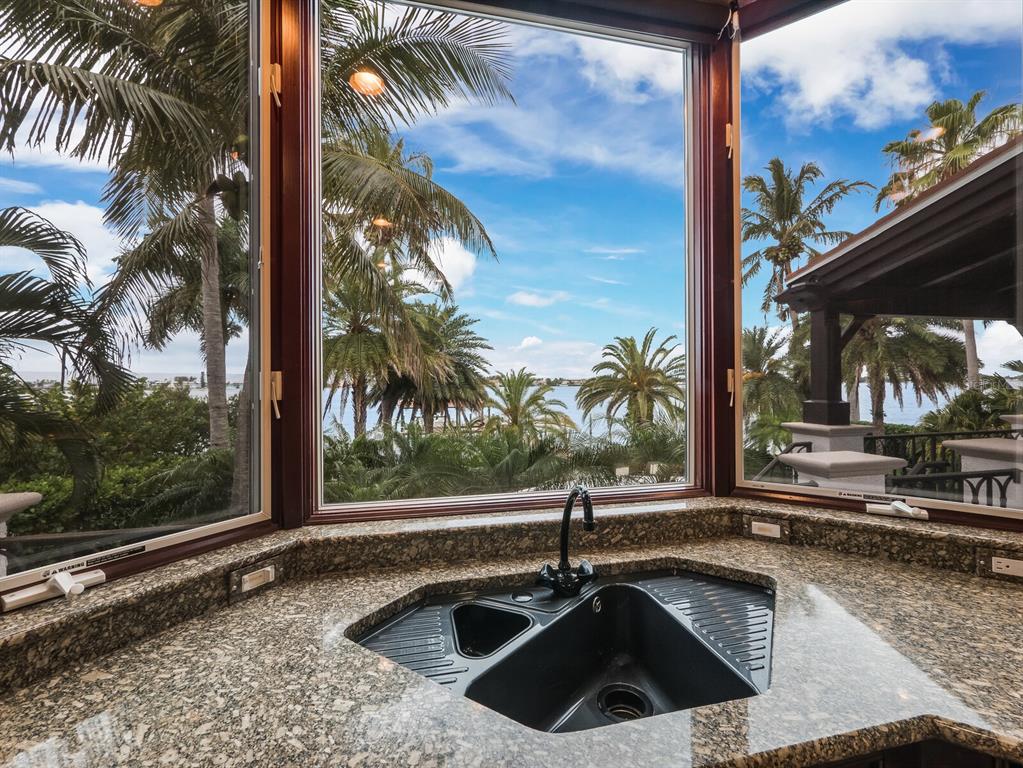 SUNSET HARBOR - Residential