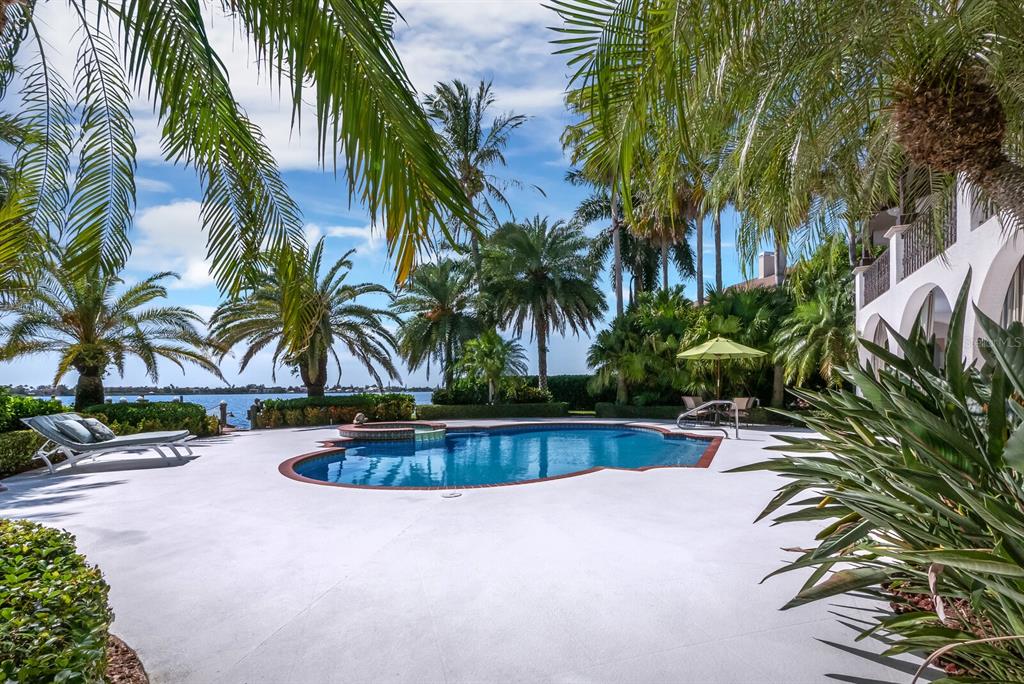 SUNSET HARBOR - Residential