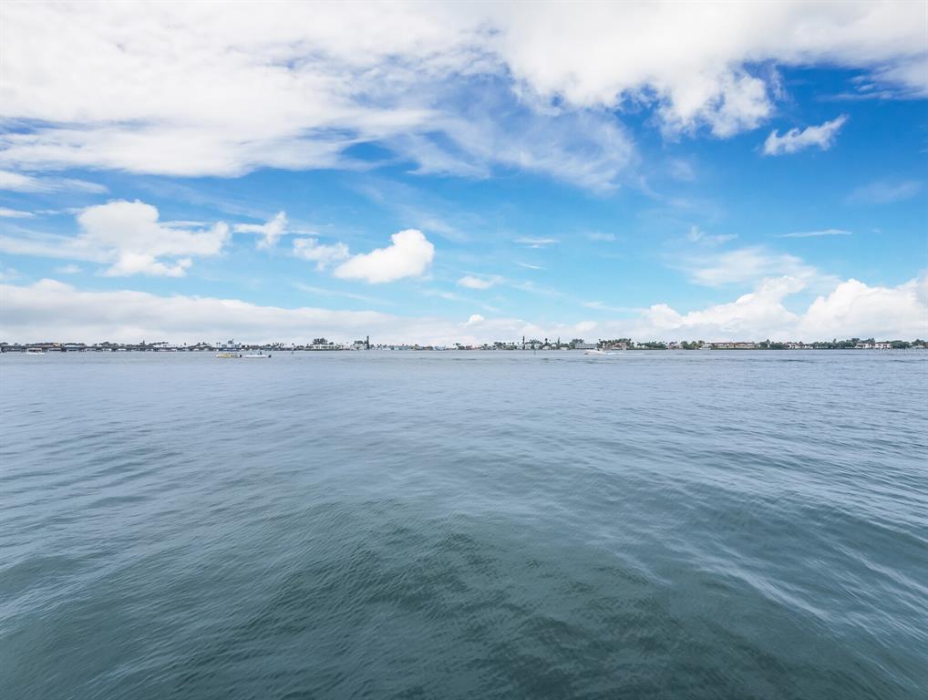 SUNSET HARBOR - Residential