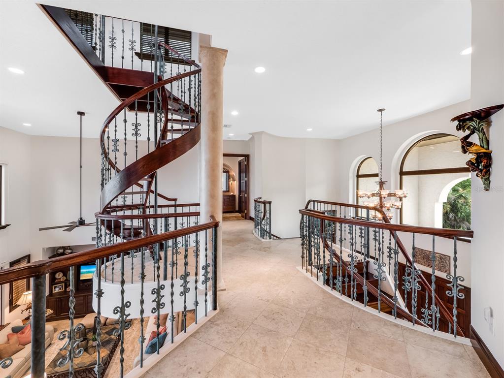 SUNSET HARBOR - Residential