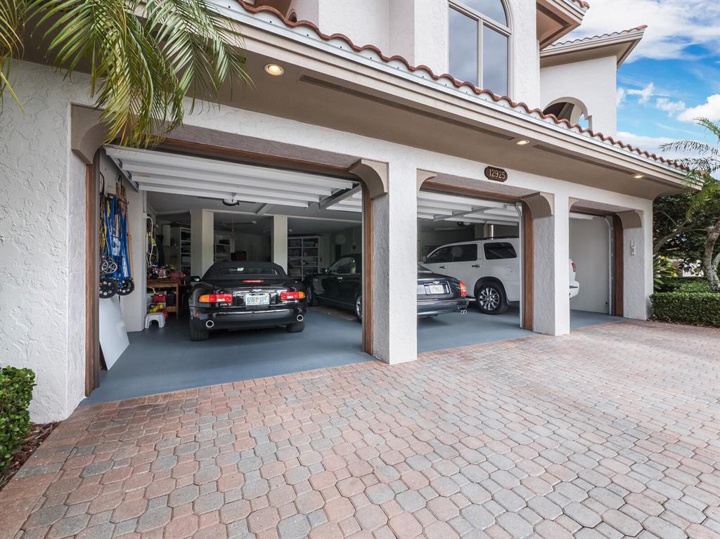 SUNSET HARBOR - Residential