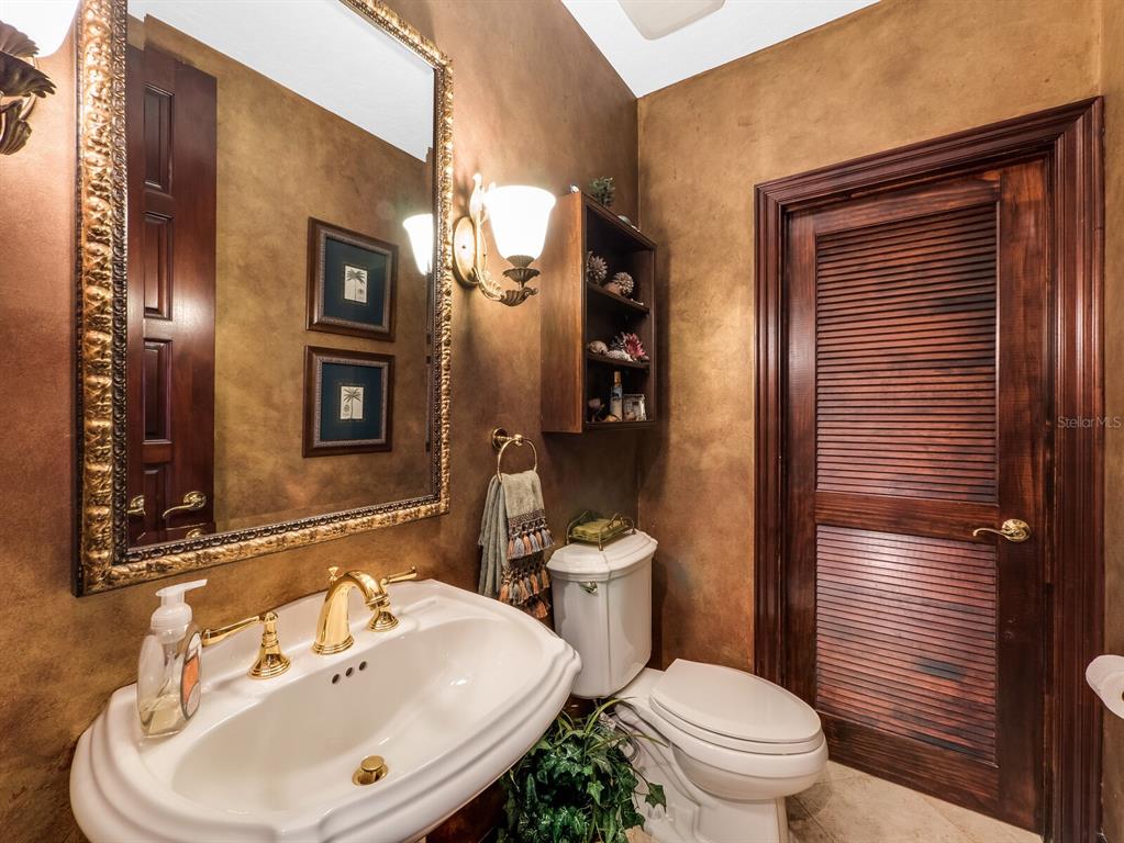 SUNSET HARBOR - Residential