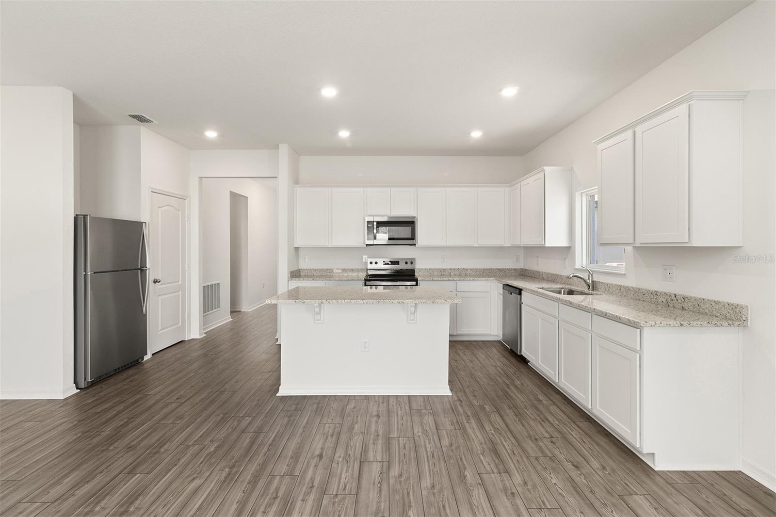 PEACH CROSSINGS - Residential