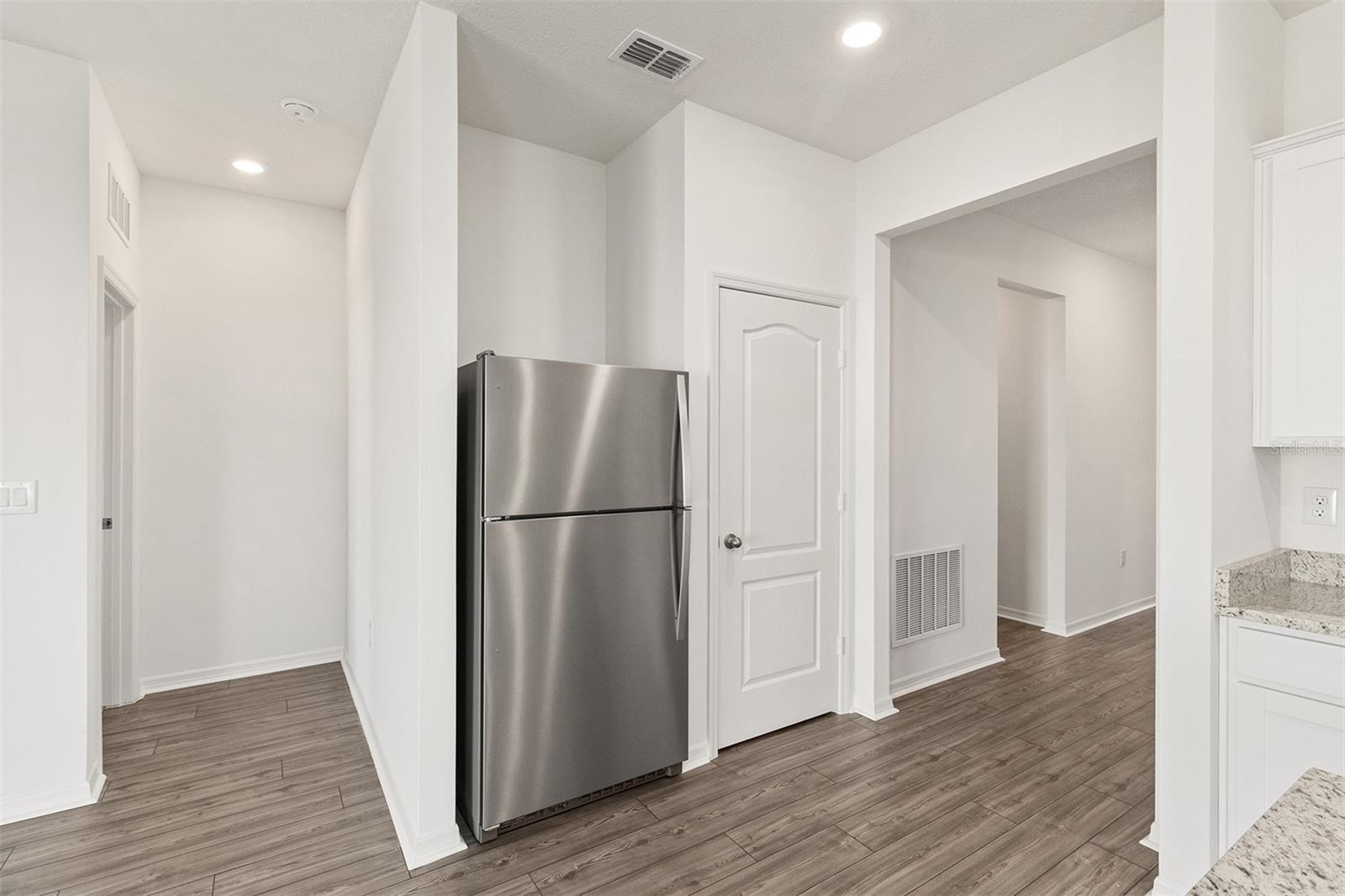 PEACH CROSSINGS - Residential