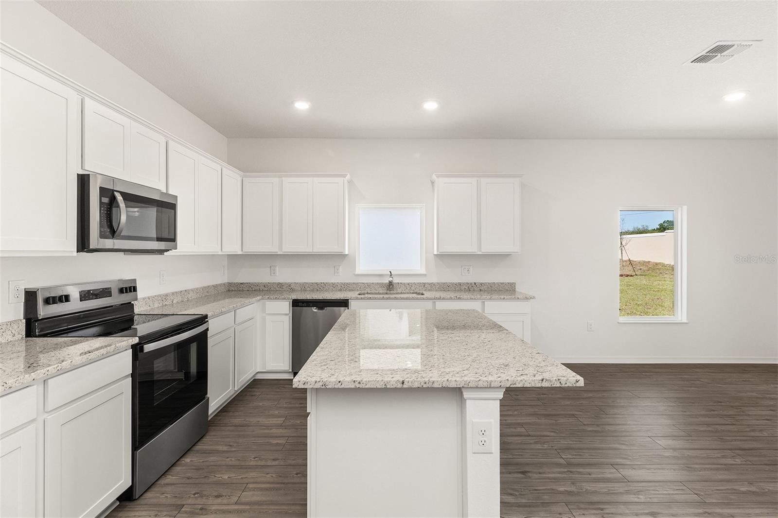 PEACH CROSSINGS - Residential