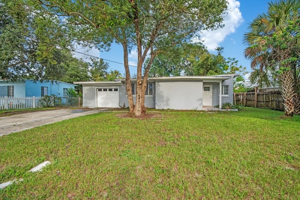 Photo of 611 San Juan Boulevard, Orlando, FL 32807 (MLS # O6448850)