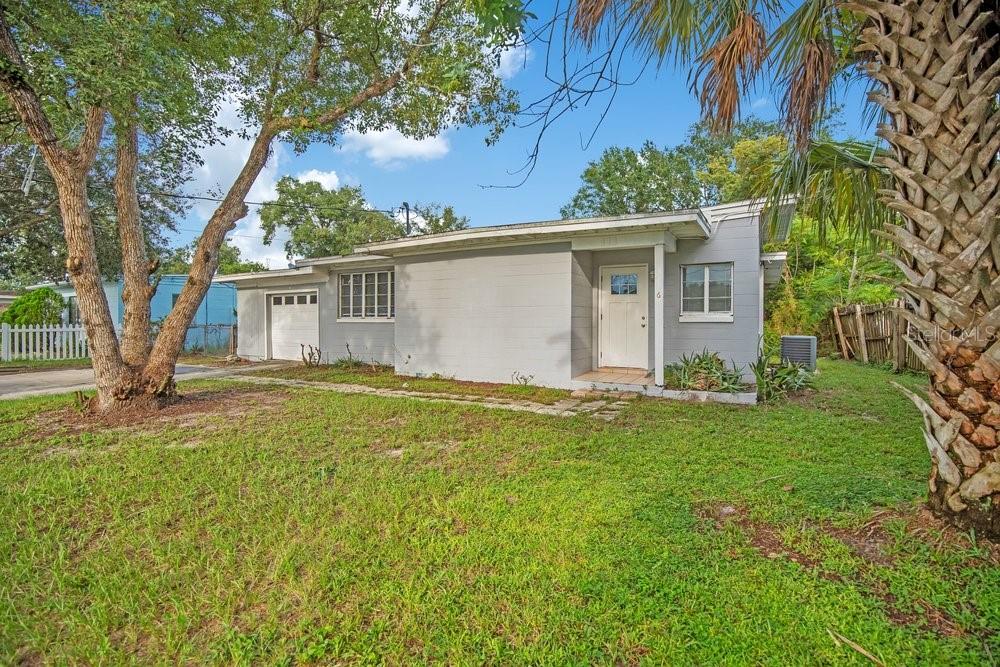 Photo of 611 San Juan Boulevard, Orlando, FL 32807 (MLS # O6448850)