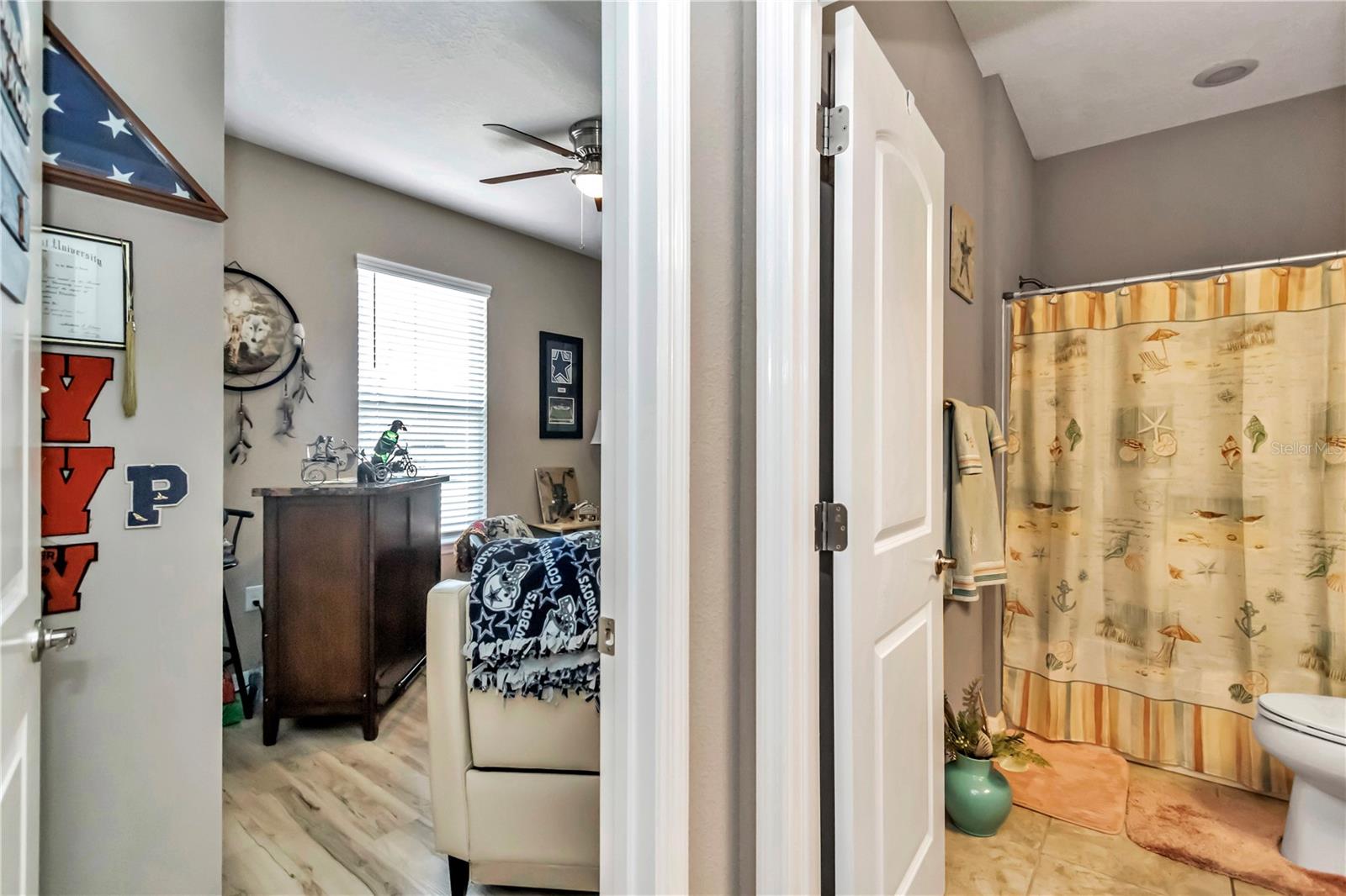 5662 NW 40TH PLACE