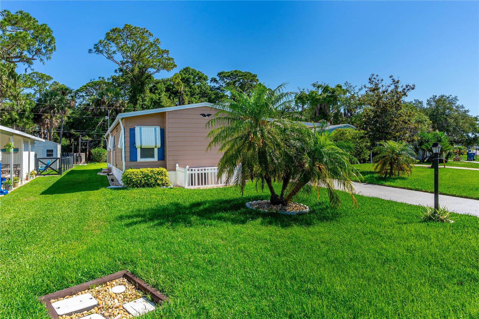 123 INDIAN RIVER DRIVE N