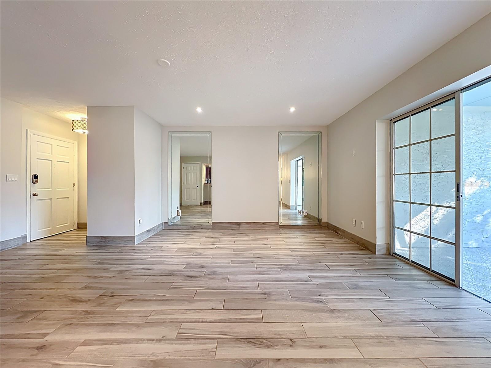 GREENS CONDO PH 03 - Residential