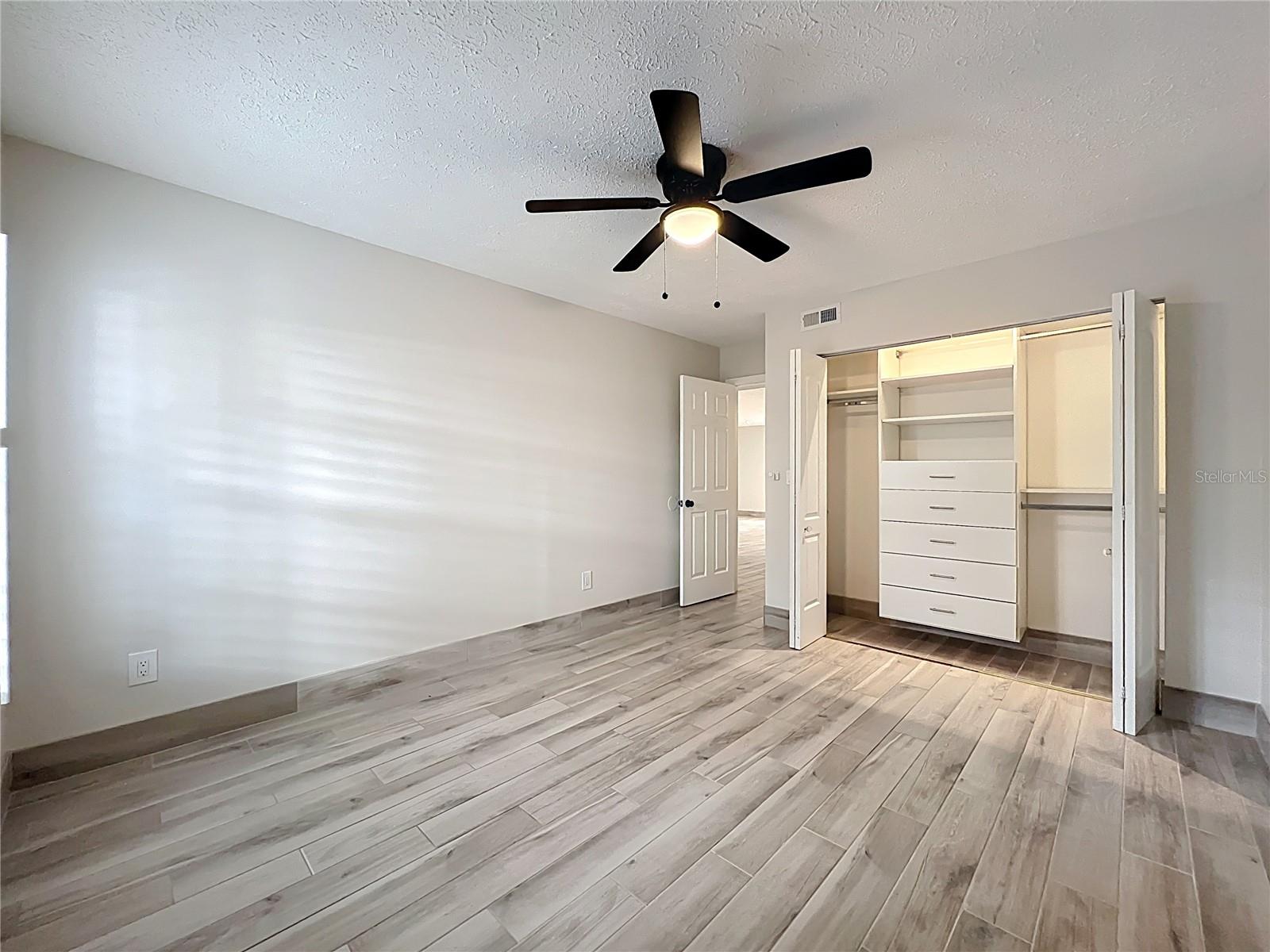 GREENS CONDO PH 03 - Residential