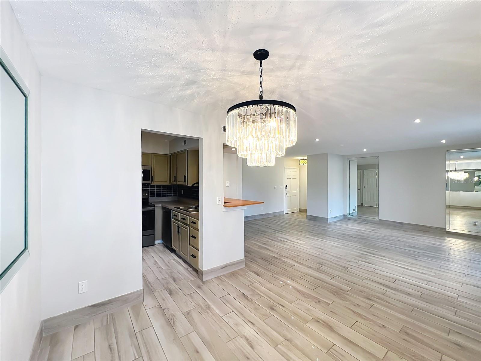 GREENS CONDO PH 03 - Residential