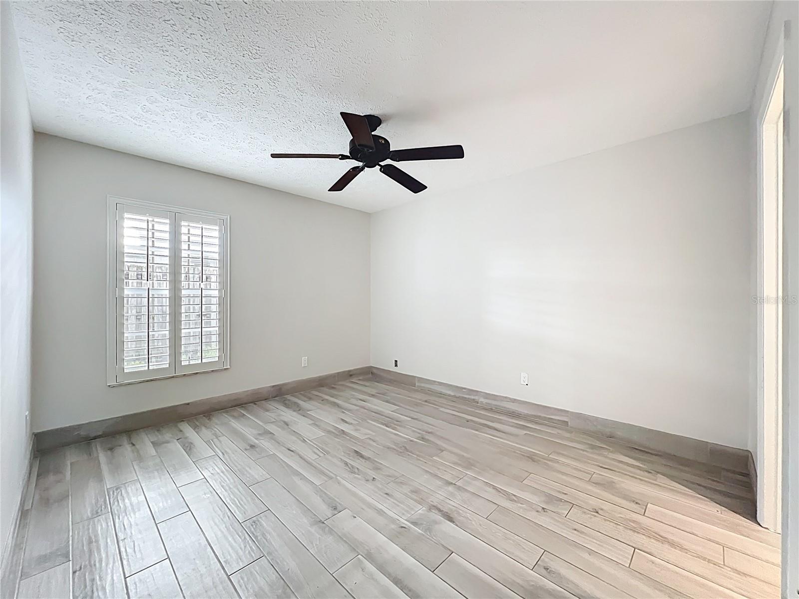 GREENS CONDO PH 03 - Residential