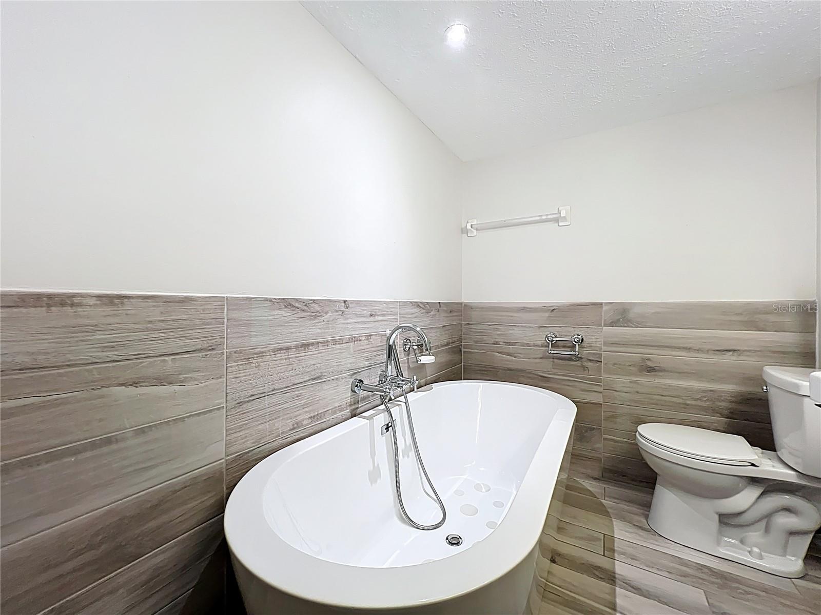 GREENS CONDO PH 03 - Residential